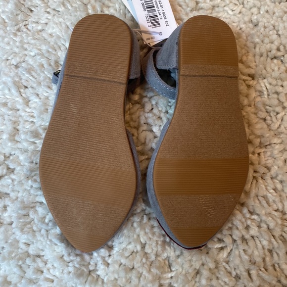 Old Navy | Suede Heart Flats with Ankle Strap - Picture 6 of 7